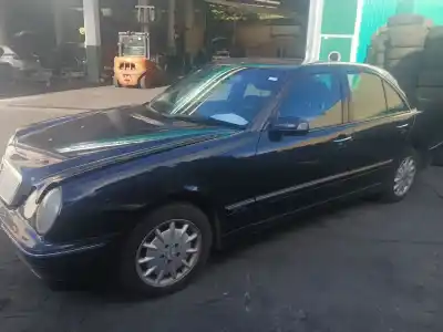 Hurda Aracı MERCEDES-BENZ CLASE E (W210)  Yılın 2001 güçlü 612961