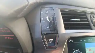 Veículo de Sucata citroen ds5 2.0 hdi 165 do ano 2014 alimentado rhh (dw10cted4)