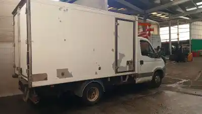Здавання транспортного засобу iveco daily iv caja/chasis 50c15 року 2010 потужний f1ce0481f