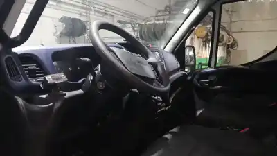 Здавання транспортного засобу iveco daily vi furgón 33s16, 35s16, 35c16, 40c16, 50c16 року 2017 потужний f1agl411g