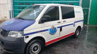 Здавання транспортного засобу VOLKSWAGEN TRANSPORTER V FURGÓN (7HA, 7HH, 7EA, 7EH)  року 2005 потужний AXB