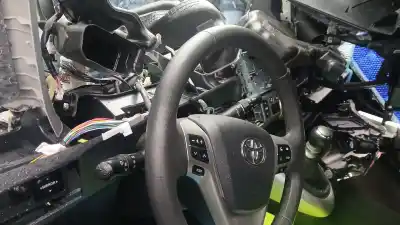 Scrapping Vehicle toyota verso (_r2_) 1.6 (zgr20_) of the year 2011 powered 1zr-fae