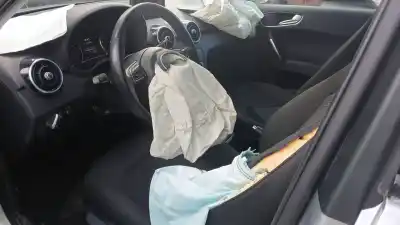 Veicolo di demolizione audi a1 (8x1, 8xk) 1.0 tfsi dell'anno 2016 alimentato chzb