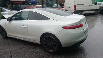 Sloopvoertuig renault laguna coupé (dt0/1) 3.0 dci (dt03) van het jaar 2010 aangedreven v9x891