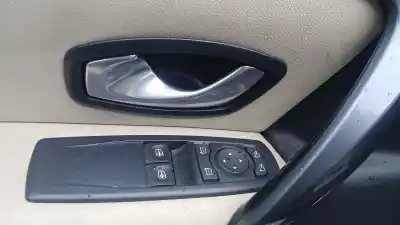 Sloopvoertuig renault laguna coupé (dt0/1) 3.0 dci (dt03) van het jaar 2010 aangedreven v9x891