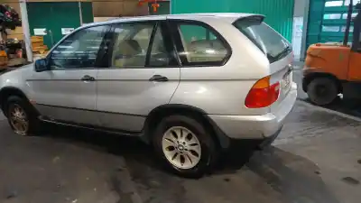 Véhicule à la ferraille bmw x5 (e53) 3.0 d de l'année 2003 alimenté 306 d1