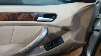 Véhicule à la ferraille bmw x5 (e53) 3.0 d de l'année 2003 alimenté 306 d1