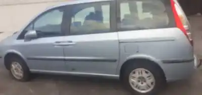 Sloopvoertuig fiat ulysse (179_) 2.0 d multijet van het jaar 2006 aangedreven 220ae5