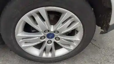 Veicolo di demolizione ford focus lim. (cb8) trend dell'anno 2011 alimentato t1db