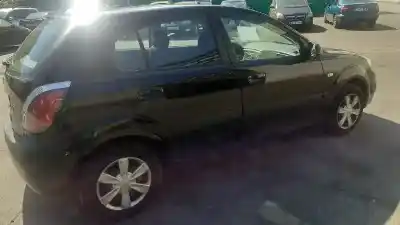 Veículo de Sucata kia rio ii (jb) 1.4 16v do ano 2007 alimentado g4ee