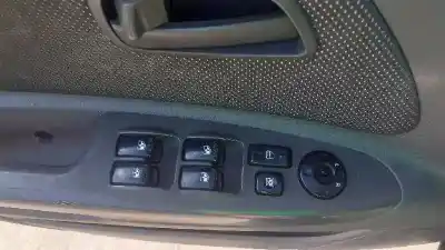 Veículo de Sucata kia rio ii (jb) 1.4 16v do ano 2007 alimentado g4ee