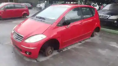 Здавання транспортного засобу MERCEDES-BENZ CLASE A (W169) A 180 CDI A-Edition року 2004 потужний OM640940