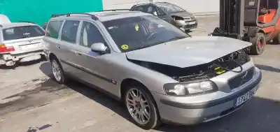 Hurda Aracı VOLVO                                              V70 FAMILIAR                                                                                                                                                                                                                                               2.4 T / 2.5 T                                                                                                                                                                                                                                              Yılın 2000 güçlü B5244T3
