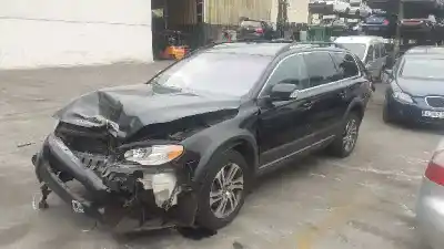 Scrapping Vehicle VOLVO XC70 Momentum 2WD of the year 2011 powered D5204T3