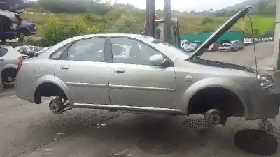 Здавання транспортного засобу daewoo nubira berlina cdx року 2004 потужний 