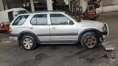 Sloopvoertuig opel frontera b limited van het jaar 2002 aangedreven y22dth