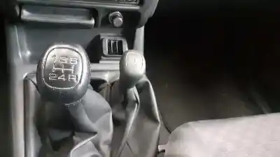 Sloopvoertuig opel frontera b limited van het jaar 2002 aangedreven y22dth