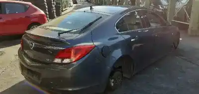 Verschrottungsfahrzeug opel insignia berlina cosmo des jahres 2010 angetrieben a20dth