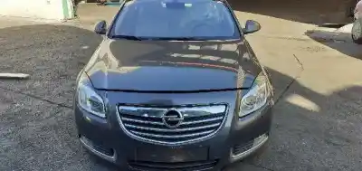 Verschrottungsfahrzeug opel insignia berlina cosmo des jahres 2010 angetrieben a20dth