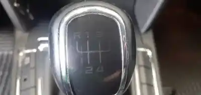 Sloopvoertuig skoda suberb (3t4) active van het jaar 2012 aangedreven cay