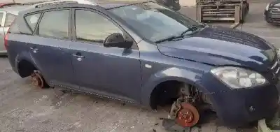 Scrapping Vehicle kia cee´d active of the year 2007 powered d4fb