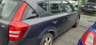 Veículo de Sucata kia cee´d concept do ano 2008 alimentado d4fb