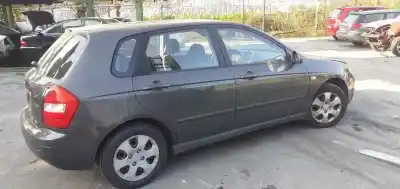 Veículo de Sucata kia cerato 1.6 lx berlina do ano 2005 alimentado g4ed
