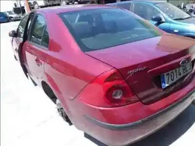 Veículo de Sucata ford mondeo berlina (ge) 1.8 cat do ano 2000 alimentado chba