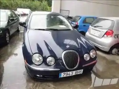 Утилизация автомобиля JAGUAR S-TYPE 4.0 V8 32V CAT года 1999 питание GB