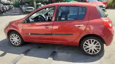Verschrottungsfahrzeug otras marcas clio iii dynamique des jahres 2007 angetrieben k9k t 7