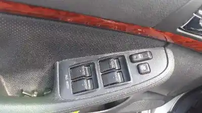 Veículo de Sucata toyota avensis wagon (t25) 2.0 d-4d executive do ano 2004 alimentado 1cd-ftv