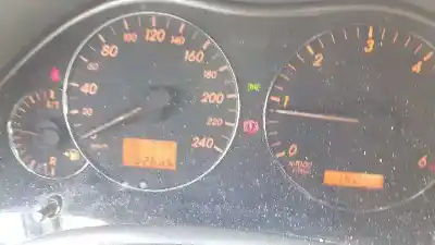 Veículo de Sucata toyota avensis wagon (t25) 2.0 d-4d executive do ano 2004 alimentado 1cd-ftv