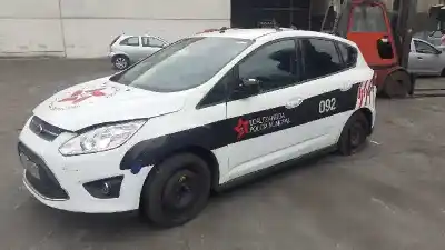 Здавання транспортного засобу ford c-max trend року 2013 потужний 