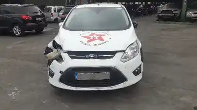 Здавання транспортного засобу ford c-max trend року 2013 потужний 