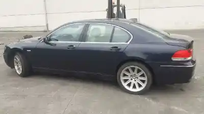 Véhicule à la ferraille bmw serie 7 (e65/e66) 730d de l'année 2006 alimenté m57306d3