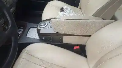 Véhicule à la ferraille bmw serie 7 (e65/e66) 730d de l'année 2006 alimenté m57306d3