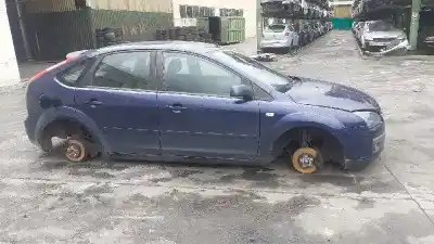 Véhicule à la ferraille ford                                               focus berlina (cap)                                                                                                                                                                                                                                        sport                                                                                                                                                                                                                                                      de l'année 2005 alimenté hxda