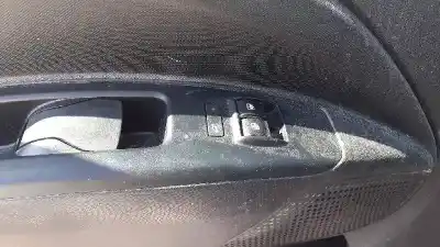 Hurda Aracı opel combo d kasten l1h1 2.4t yılın 2013 güçlü a13fd