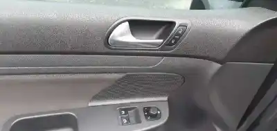 Veículo de Sucata volkswagen golf v berlina (1k1) conceptline (e) do ano 2007 alimentado bxf