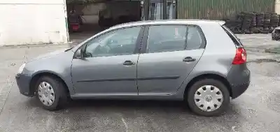 Veículo de Sucata volkswagen golf v berlina (1k1) conceptline (e) do ano 2007 alimentado bxf