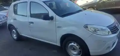 Scrapping Vehicle dacia sandero básico of the year 2012 powered d4f732