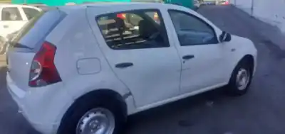 Scrapping Vehicle dacia sandero básico of the year 2012 powered d4f732