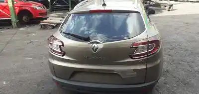 Veículo de Sucata renault megane iii sport tourer dynamique do ano 2010 alimentado m9r615