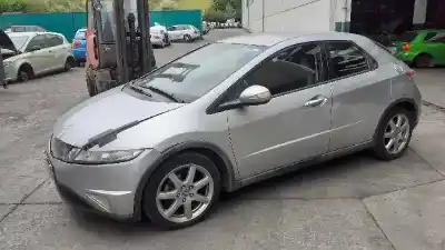 Veicolo di demolizione HONDA CIVIC BERLINA 5 (FK) 2.2 i-CTDi Comfort dell'anno 2007 alimentato N22A2