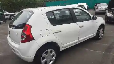 Veicolo di demolizione dacia sandero laureate dell'anno 2011 alimentato d4f732