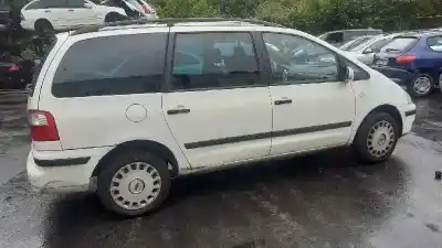 Veicolo di demolizione ford galaxy (vy) ambiente dell'anno 2004 alimentato auy