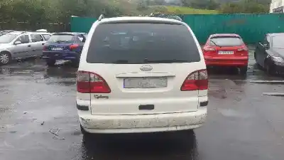 Veicolo di demolizione ford galaxy (vy) ambiente dell'anno 2004 alimentato auy