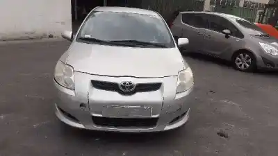 Vehículo de desguace toyota auris luna del año 2007 con motor 1ad