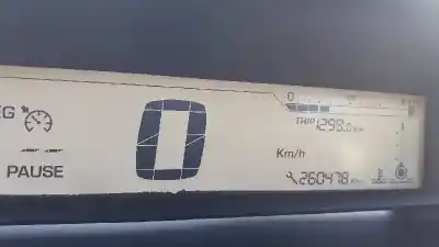 Vehicul casat citroen c4 sedan collection al anului 2010 alimentat 9hz