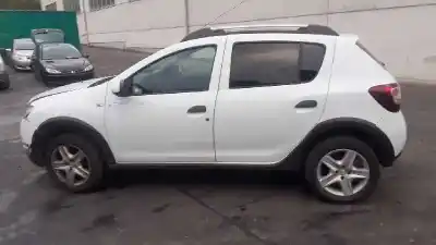 Scrapping Vehicle dacia sandero stepway of the year 2016 powered h4bb4
